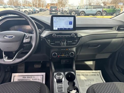 Used 2023 Ford Escape Active w/ Cold Weather Package image 17