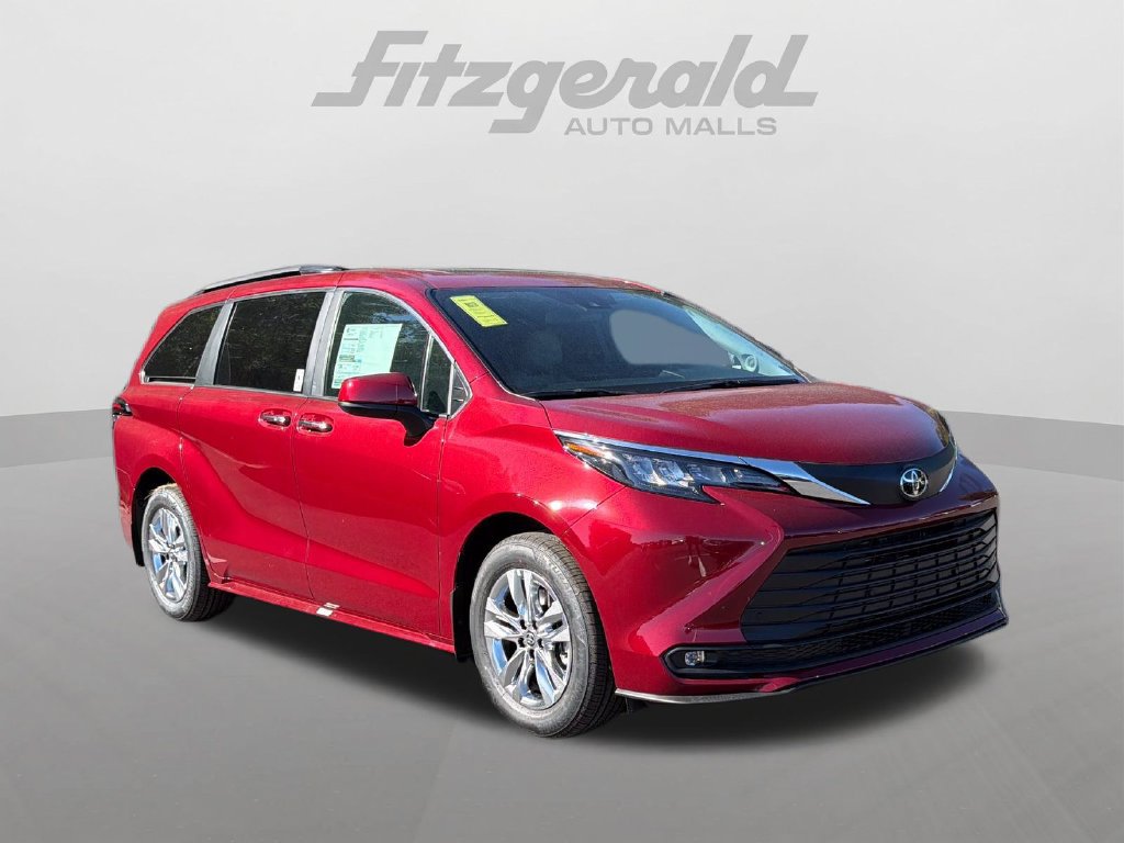Used 2026 Toyota Sienna XLE FWD 360° Tour