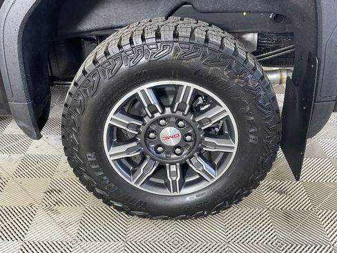 New 2026 GMC Sierra 1500 AT4 w/ AT4 Premium Package AWD/4WD image 16