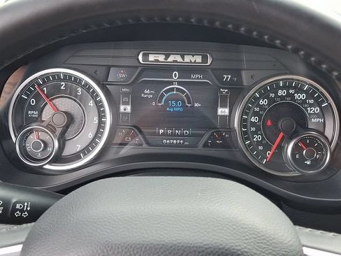 Used 2022 RAM 1500 Big Horn AWD/4WD image 20