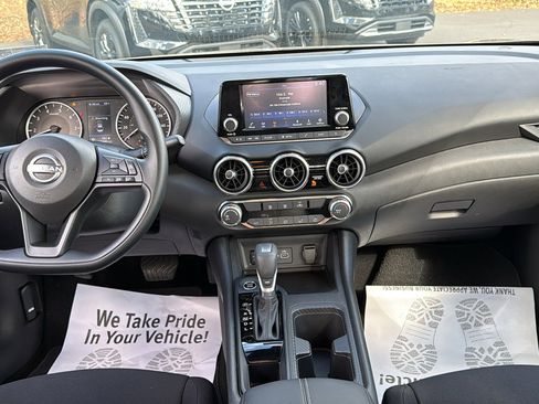 Certified 2025 Nissan Sentra S FWD image 5