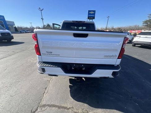 Certified 2021 Chevrolet Silverado 1500 High Country w/ Technology Package image 32