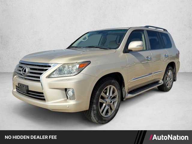 Used 2013 Lexus LX 570 4WD w/ Luxury Pkg image 1