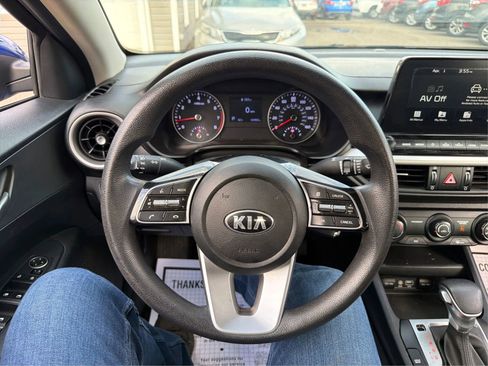 Used 2020 Kia Forte LXS FWD image 20