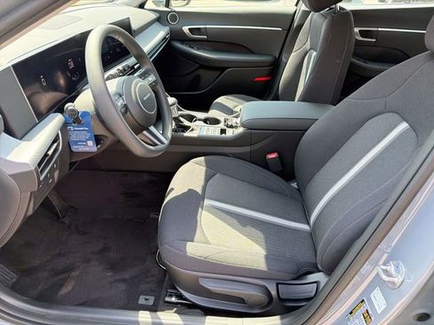 New 2026 Hyundai Sonata SE FWD image 15