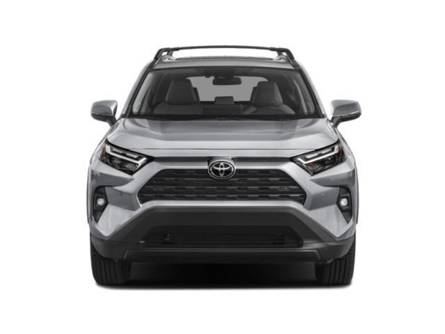 Used 2025 Toyota RAV4 XLE AWD/4WD image 4
