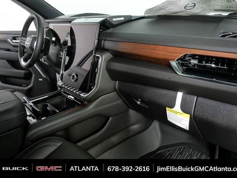 New 2026 GMC Yukon XL Denali w/ Sun & Power Step Package AWD/4WD image 25