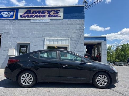 Used 2019 Hyundai Elantra SE FWD image 6