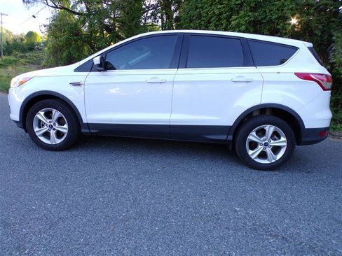Used 2015 Ford Escape SE AWD/4WD image 11