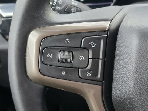 Used 2024 Chevrolet Silverado 2500 High Country w/ High Country Premium Package AWD/4WD image 28
