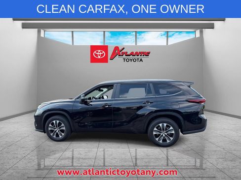 Certified 2025 Toyota Highlander XLE FWD image 5
