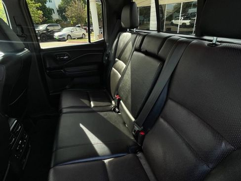 Used 2024 Honda Ridgeline Black Edition image 23