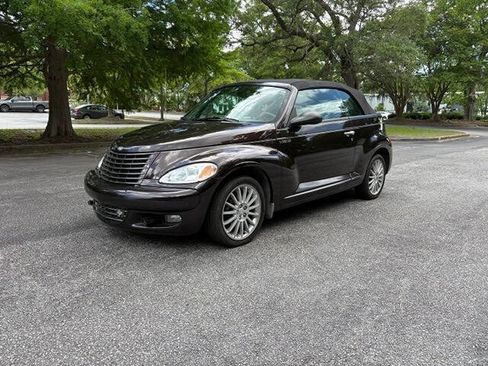 Used 2005 Chrysler PT Cruiser GT FWD image 2