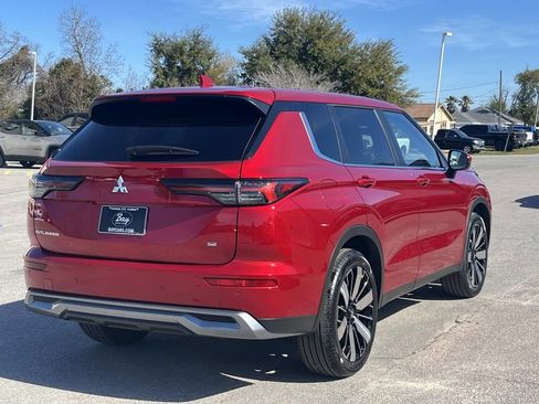 New 2026 Mitsubishi Outlander SE FWD image 5
