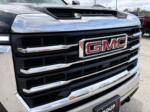 Certified 2025 GMC Sierra 2500 SLT w/ Texas SLT Premium Package image 29