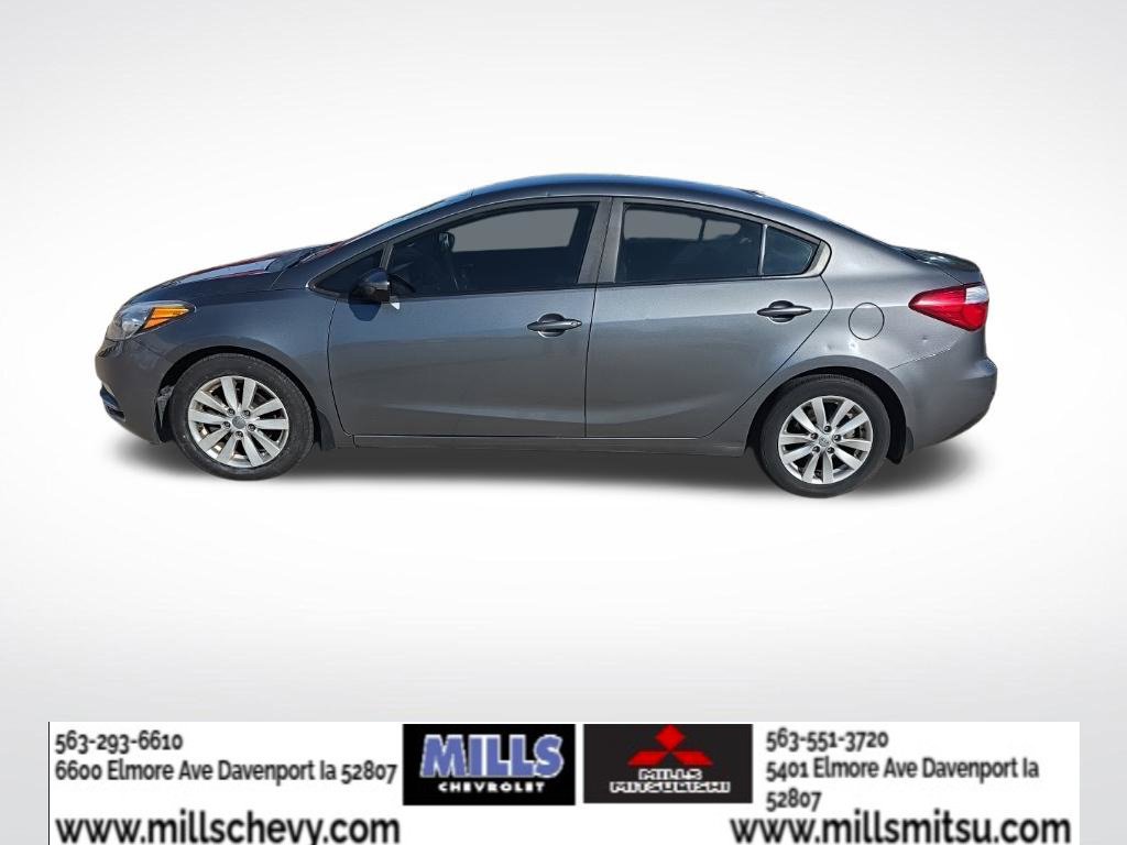 Used 2016 Kia Forte LX FWD image 2