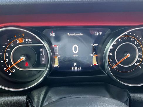 Used 2023 Jeep Wrangler Unlimited Rubicon image 22