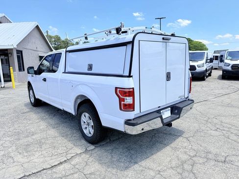 Used 2020 Ford F150 XLT RWD image 3