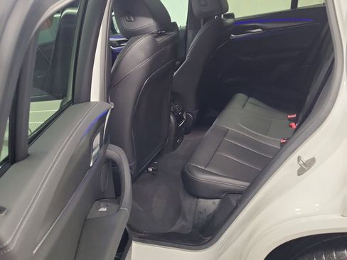 Used 2023 BMW X4 M40i AWD/4WD image 6