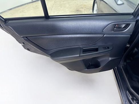 Used 2013 Subaru Impreza 2.0i AWD/4WD image 19