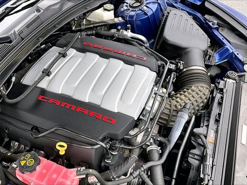 Used 2020 Chevrolet Camaro SS image 34