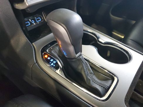 Used 2018 Jeep Grand Cherokee Limited RWD image 29