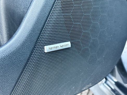 Certified 2025 Subaru Crosstrek 2.5i Limited w/ Popular Package #3A image 19