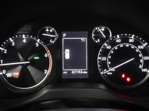 Certified 2023 Lexus GX 460 Premium w/ Premium Package AWD/4WD image 13