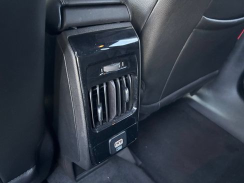 Used 2025 Jeep Compass Trailhawk AWD/4WD image 22
