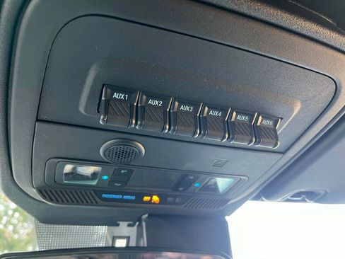 Used 2024 Ford Bronco Black Diamond image 13