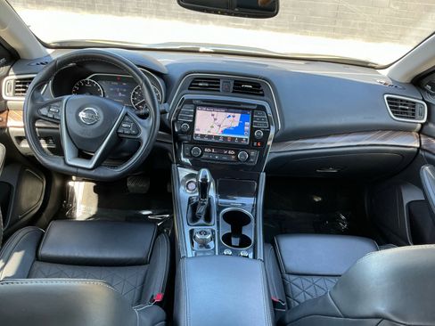 Used 2017 Nissan Maxima Platinum FWD image 15