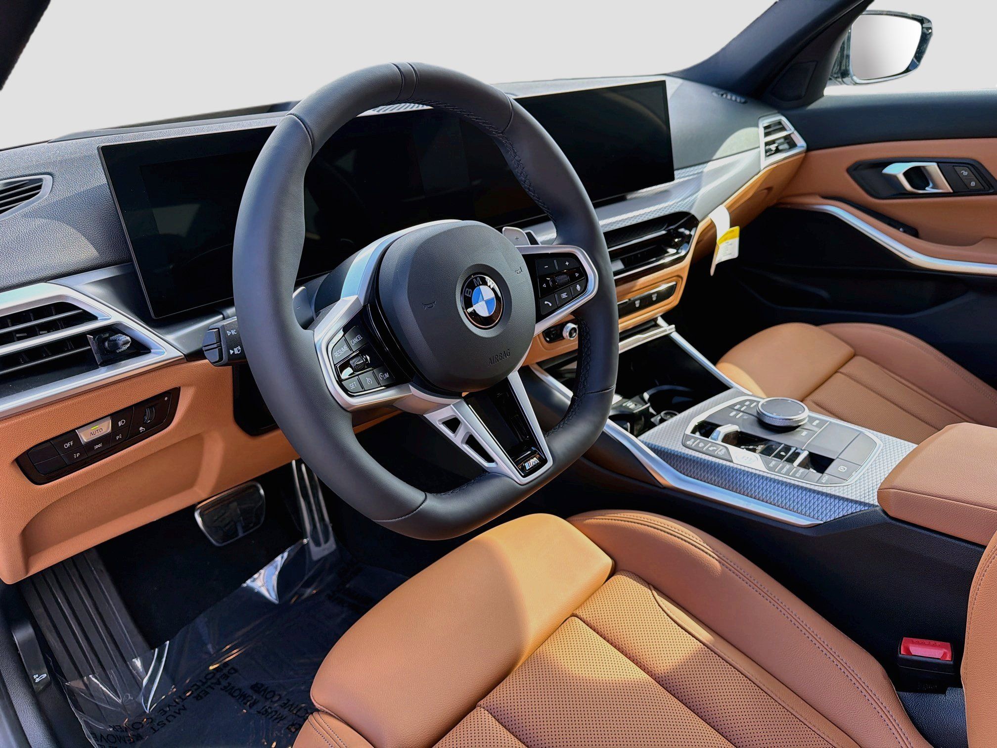 New 2026 BMW 330i xDrive Sedan w/ M Sport Package AWD/4WD image 26