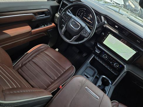 Used 2026 GMC Sierra 2500 Denali Ultimate AWD/4WD image 18