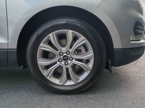 Certified 2024 Ford Edge Titanium AWD/4WD image 13