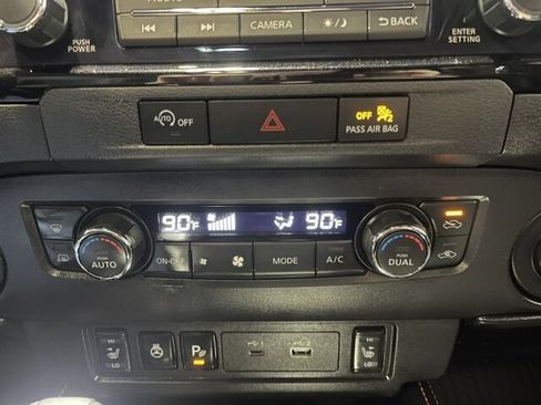 Used 2023 Nissan Frontier PRO-4X w/ Pro-4X Premium Package AWD/4WD image 28