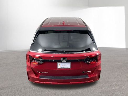 New 2026 Honda Odyssey Touring image 20