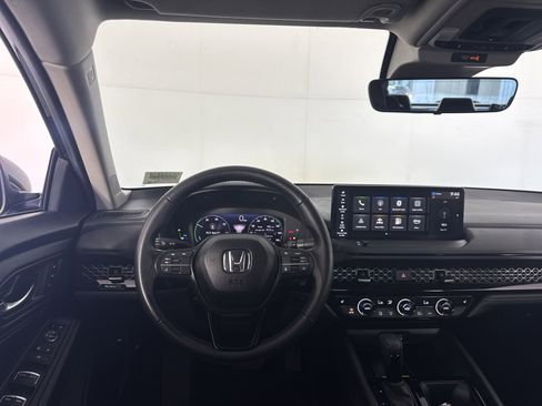 Certified 2025 Honda Accord EX-L image 22