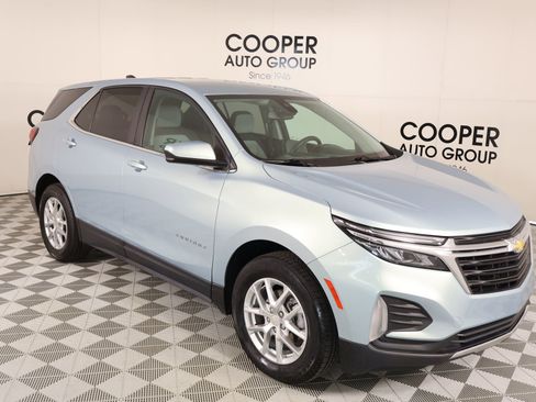 Used 2022 Chevrolet Equinox LT FWD image 1