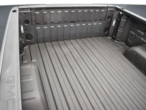 Used 2022 GMC Sierra 1500 Denali w/ Denali Reserve Package image 44