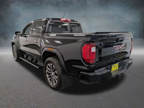 Used 2025 GMC Canyon Denali AWD/4WD image 6
