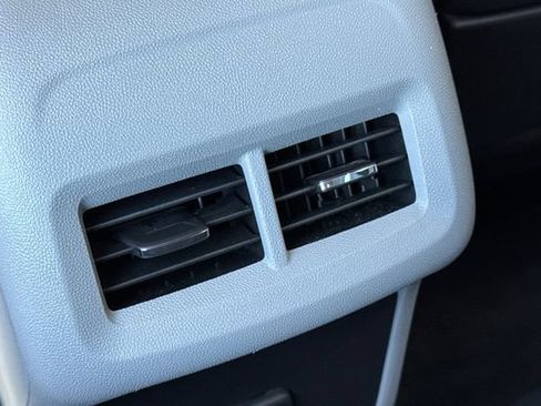 Used 2024 GMC Terrain SLE FWD image 43