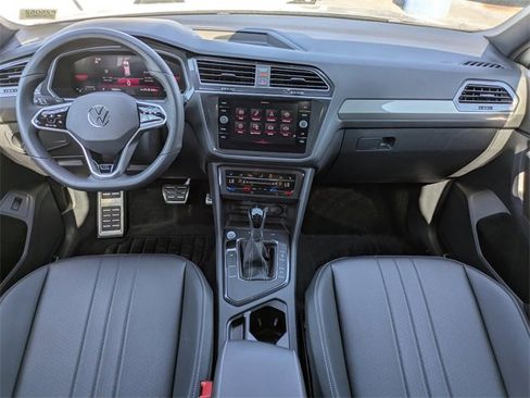 Certified 2024 Volkswagen Tiguan SE R-Line image 16