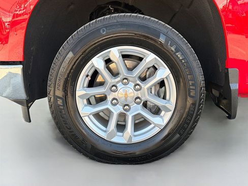 Used 2025 Chevrolet Silverado 1500 LT w/ Protection Package image 41