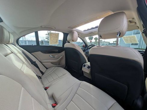 Used 2018 Mercedes-Benz C 300 Sedan image 21