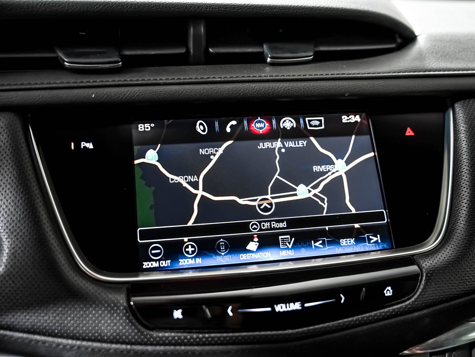 Used 2017 Cadillac XT5 Premium Luxury FWD image 16