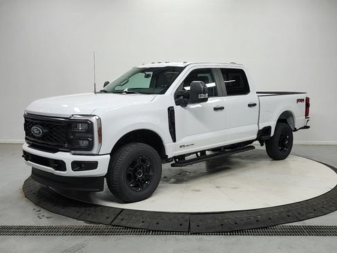 New 2026 Ford F250 XL w/ STX Appearance Package AWD/4WD image 3