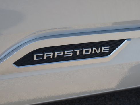 Used 2025 Toyota Tundra Capstone AWD/4WD image 19