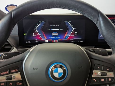 Used 2023 BMW i4 eDrive40 w/ Premium Package image 40