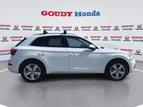 Used 2018 Audi Q5 2.0T Premium Plus w/ Premium Plus Package AWD/4WD image 9
