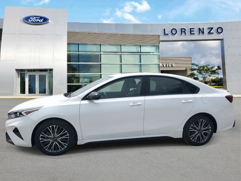 Used 2024 Kia Forte GT-Line w/ GT-Line Premium Package image 8